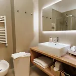 Tell Him Apartman Bari