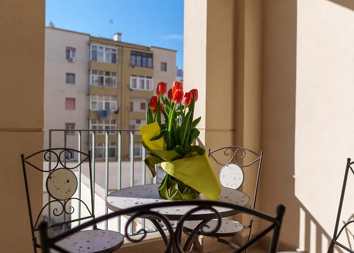 Apartament Tell Him *