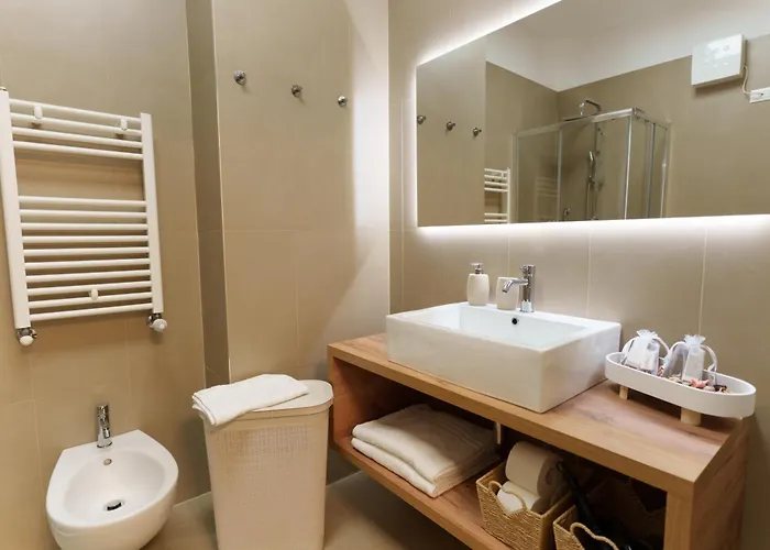 Tell Him Apartament Bari